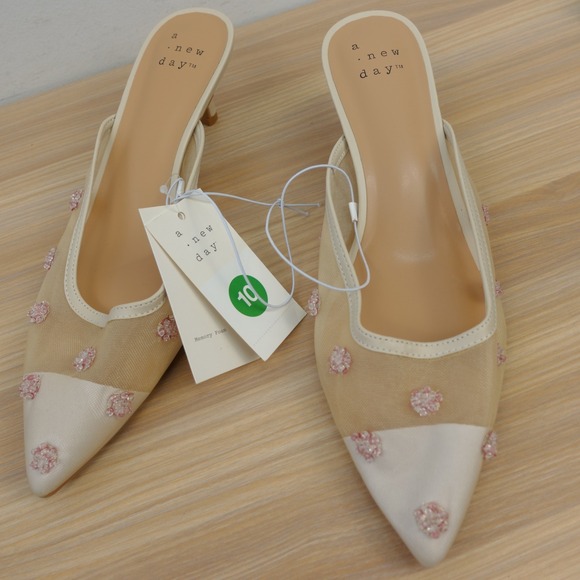 a new day Shoes - Floral Beaded Mule Sandals Women 10 Tan Mesh Cottage Fairy Kitten Heel A NEW DAY
